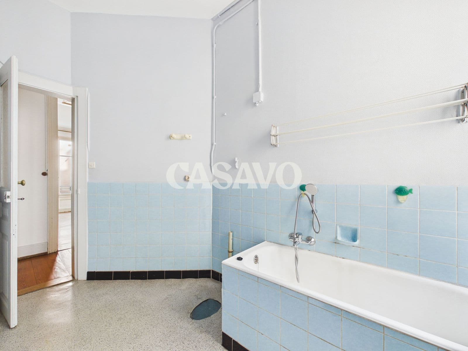 Trois pièces de 86 m² au cœur historique, photo 9