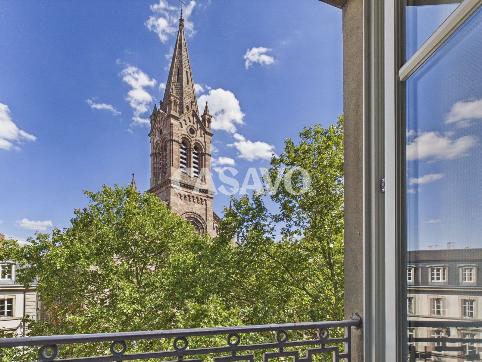 Quatre pièces de 89 m² avec vue sur la cathédrale, photo 1