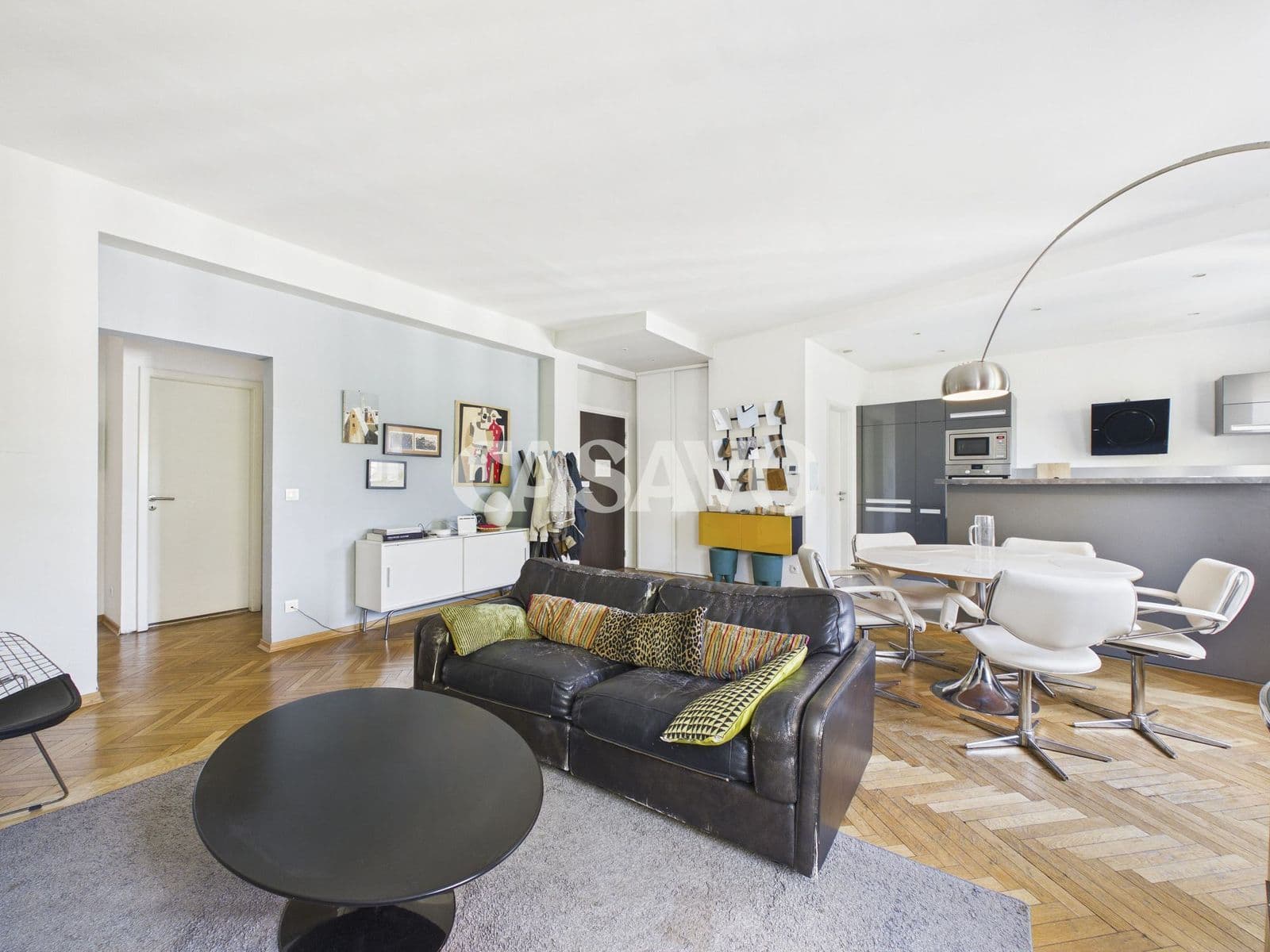 Quatre pièces de 89 m² avec vue sur la cathédrale, photo 2