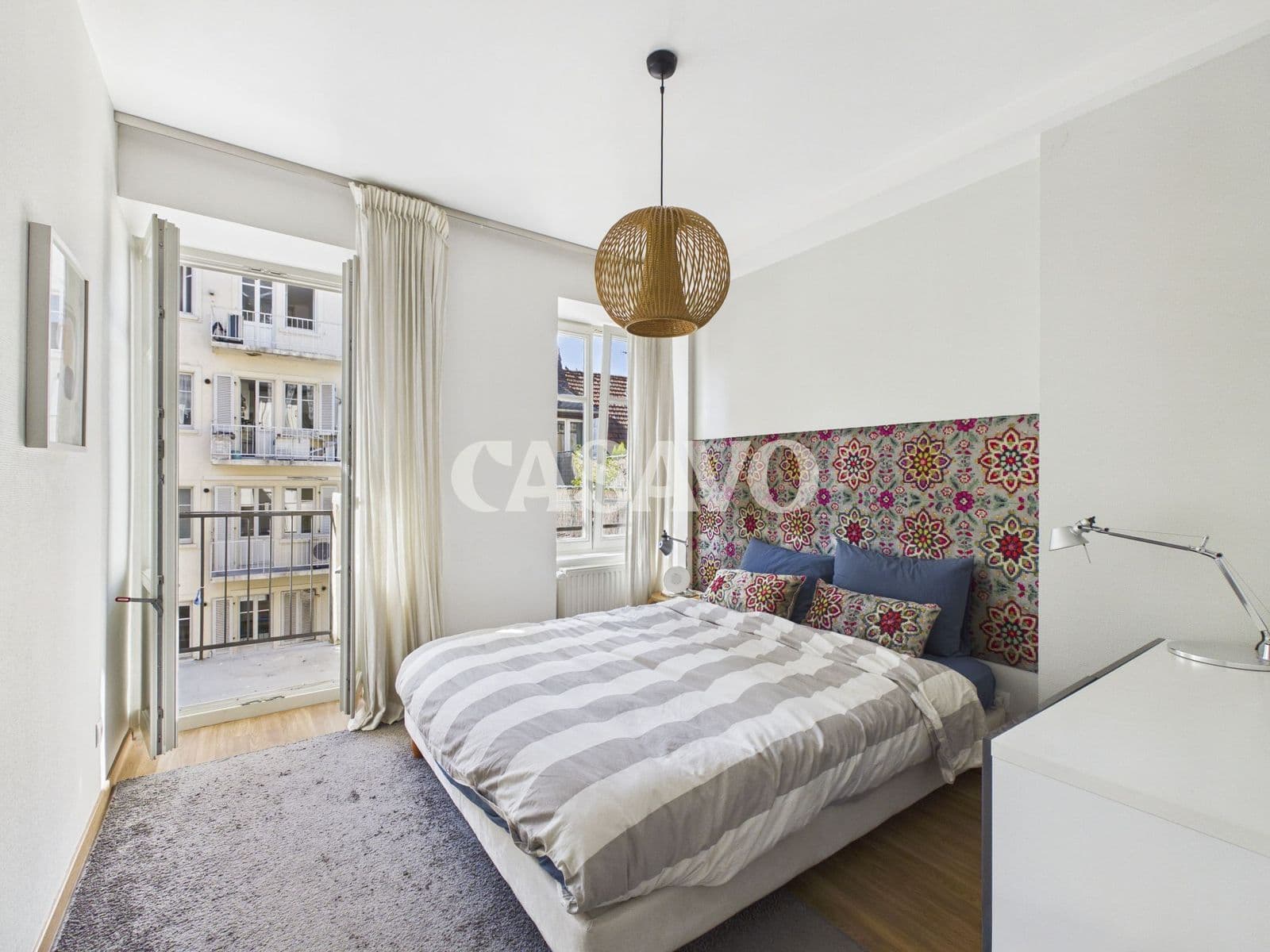 Quatre pièces de 89 m² avec vue sur la cathédrale, photo 7