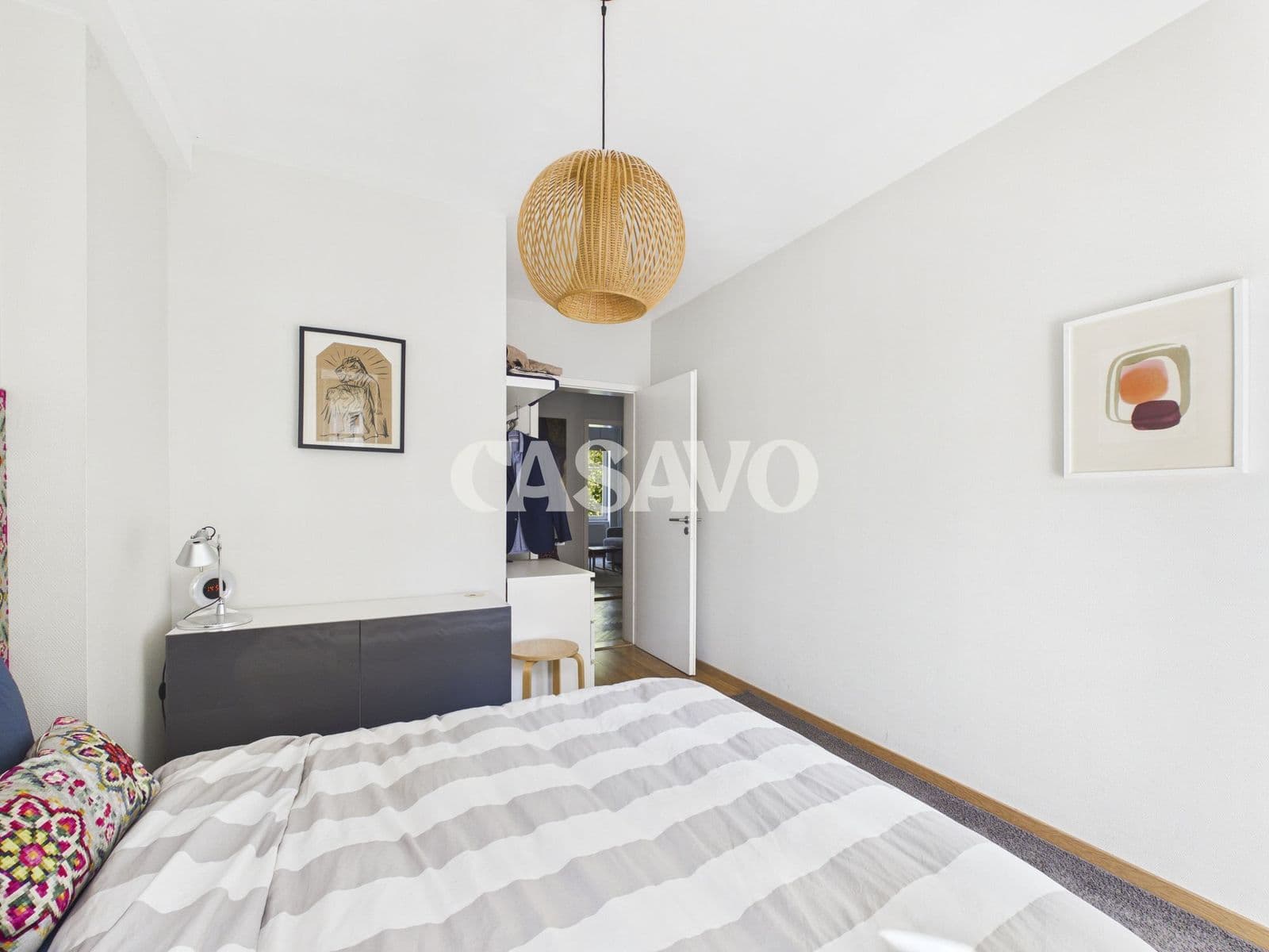 Quatre pièces de 89 m² avec vue sur la cathédrale, photo 9